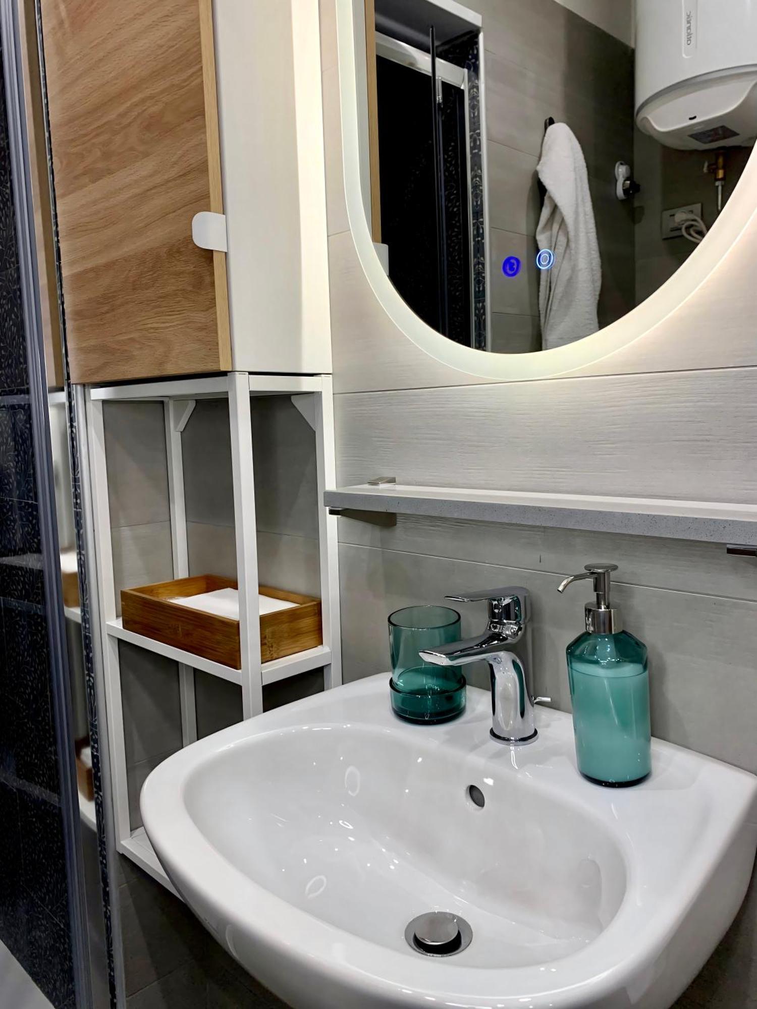 Casa E Bottega 41 Apartment Napoli Bagian luar foto