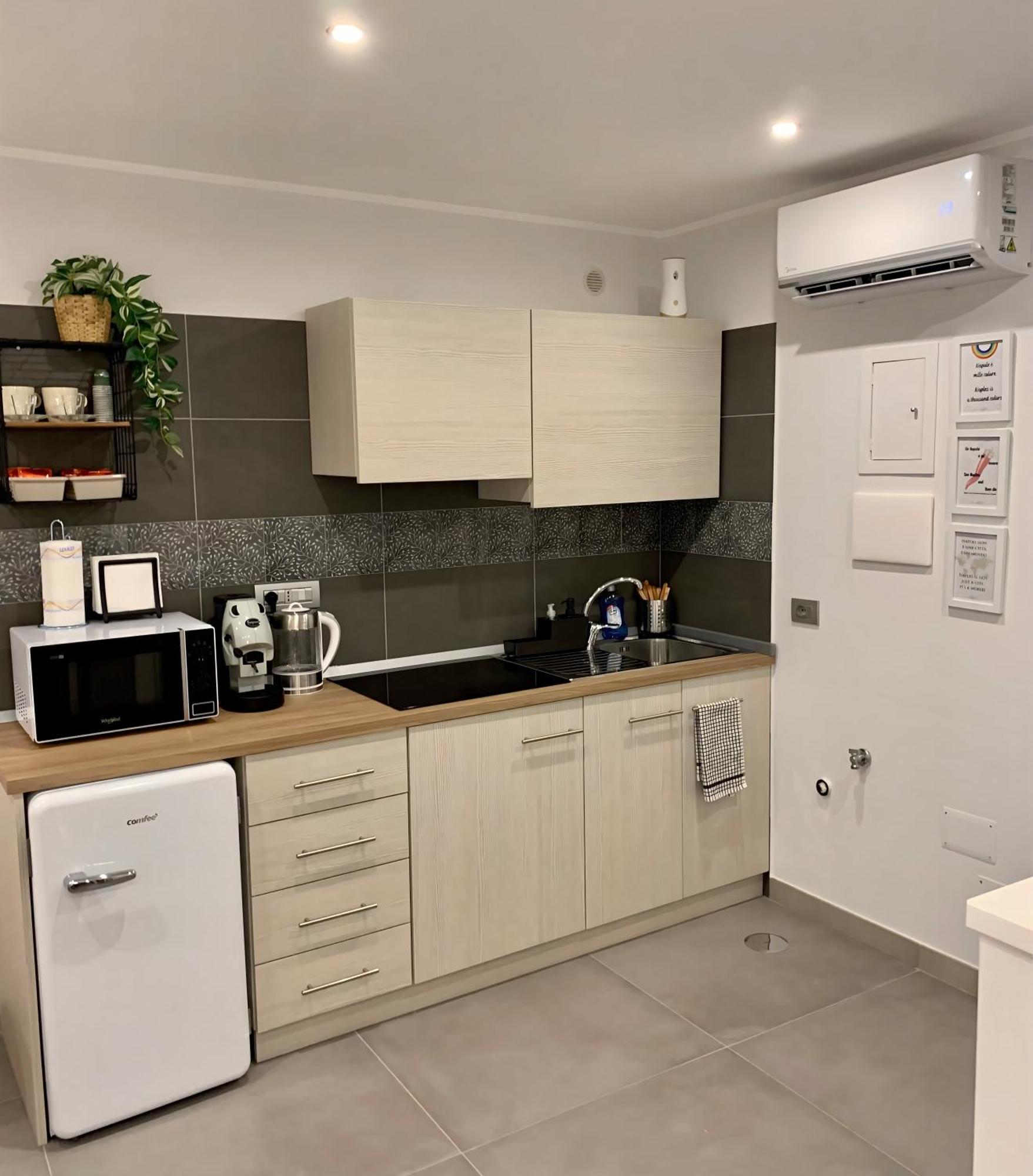 Casa E Bottega 41 Apartment Napoli Bagian luar foto
